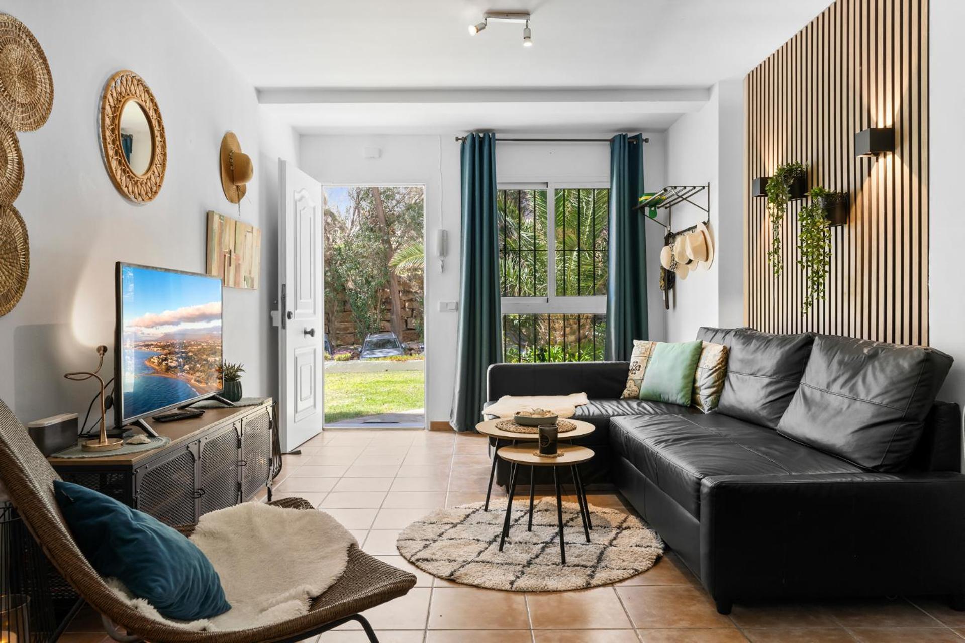Beachfront Calahonda Apartment By Costarentals - Ref 89 Sitio de Calahonda ภายนอก รูปภาพ